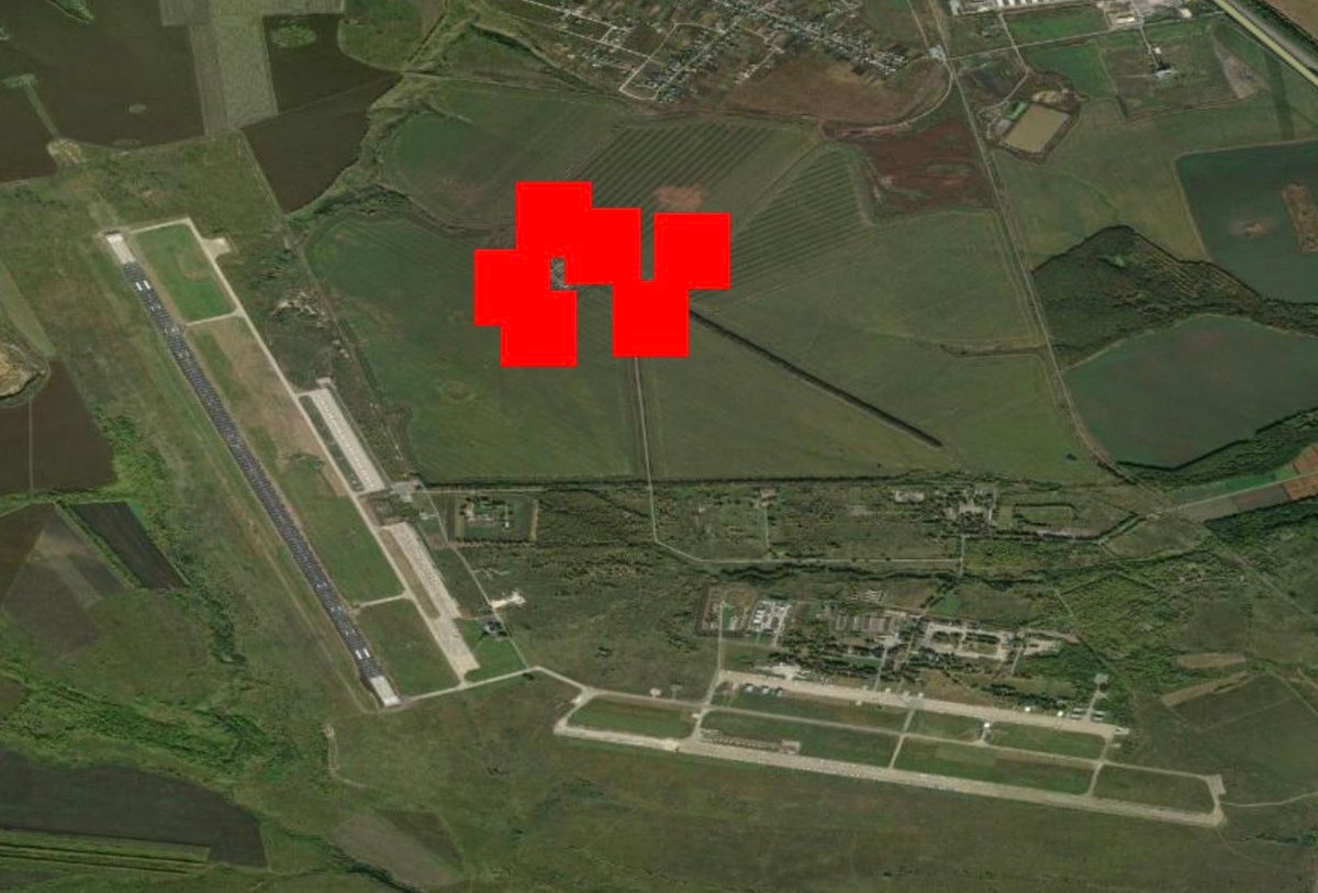 Спутниковые снимки липецкого военного аэродрома из системы NASA FIRMS
