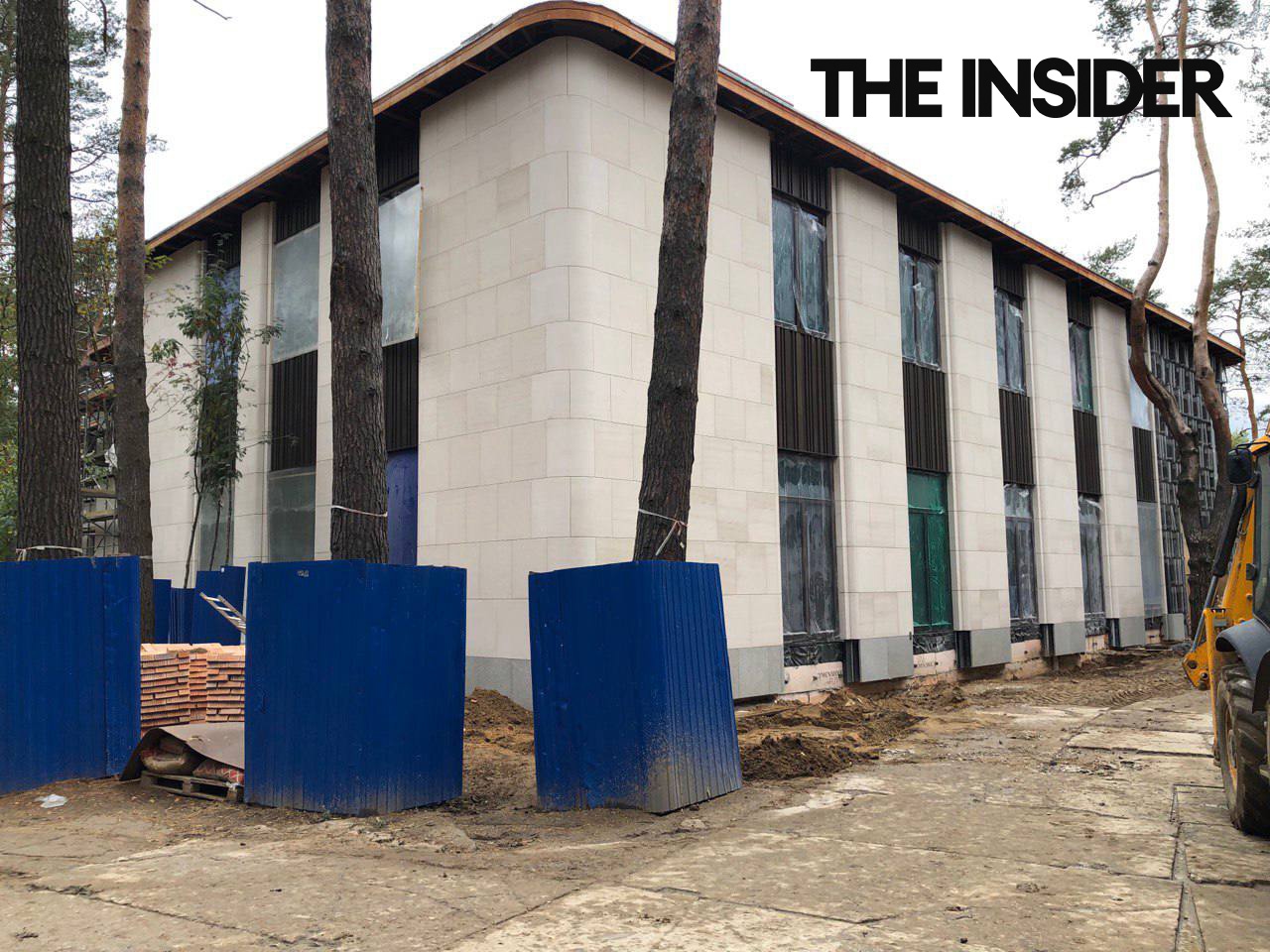 Так дом выглядел осенью 2022 года