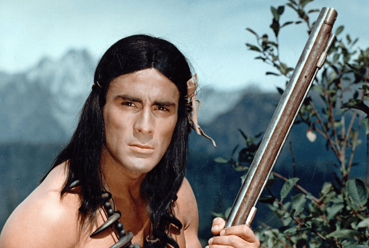 Гойко Митич в роли Чингачгука