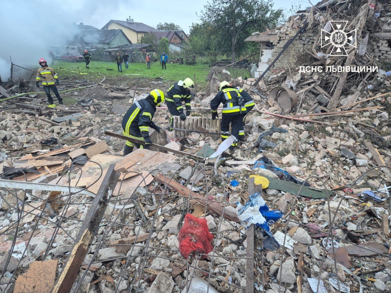 Последствия атаки на село Лапаевка во Львовской области