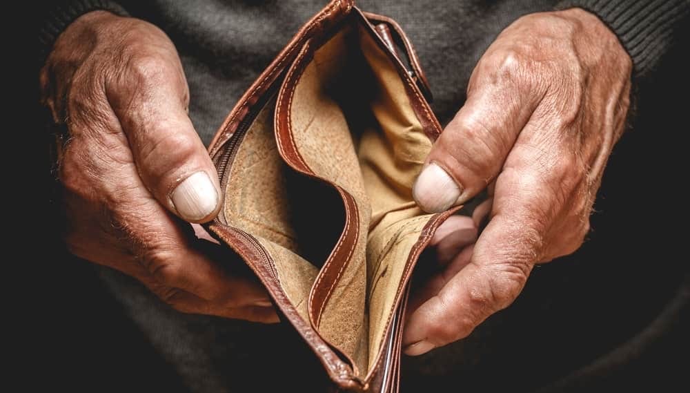 «Денег ФНБ хватит на 2–3 квартала. Но прямые выплаты населению нужны». Сергей Алексашенко об антикризисных мерах