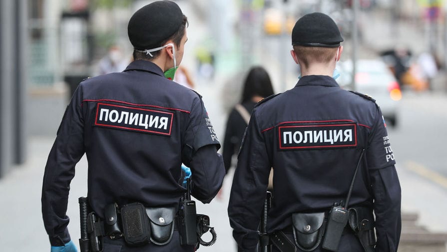 Обвиняемый по делу о «фейках» и призывах к терроризму рассказал в суде, что его пытали током при задержании