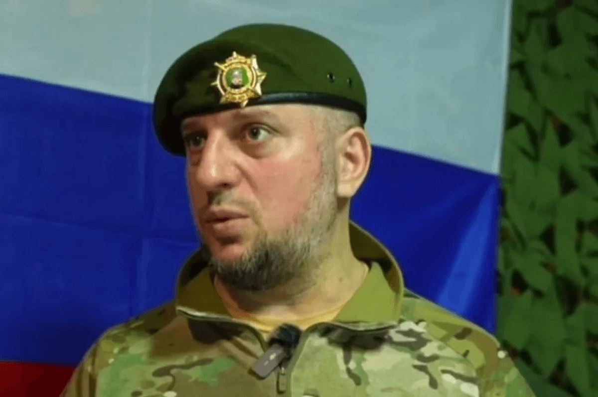 Командир кадыровского спецназа «Ахмат» Алаудинов хочет лично расстреливать Z-блогеров, критикующих его из-за ситуации в Курской области