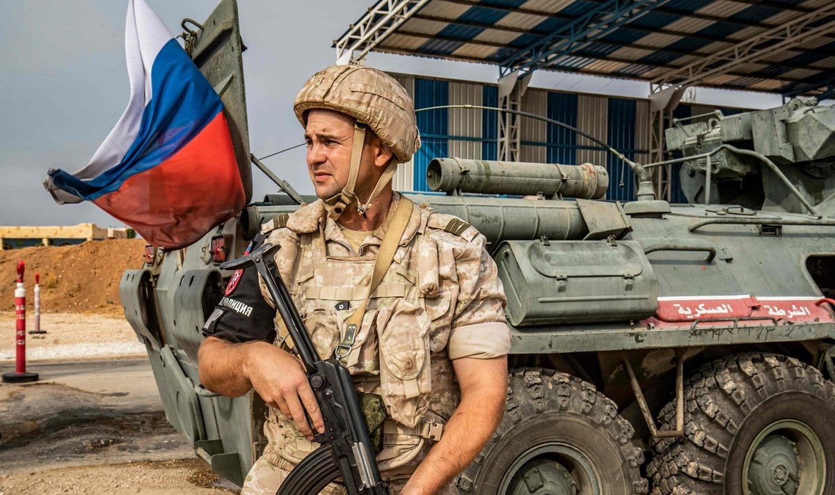 Концерт Ролдугина в Пальмире, дымящий «Адмирал Кузнецов» и военные преступления. Чем запомнились годы присутствия России в Сирии