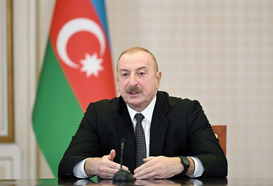 Алиев потребовал от России «человеческого поведения» после авиакатастрофы в Актау. Его заявление атаковали кремлеботы