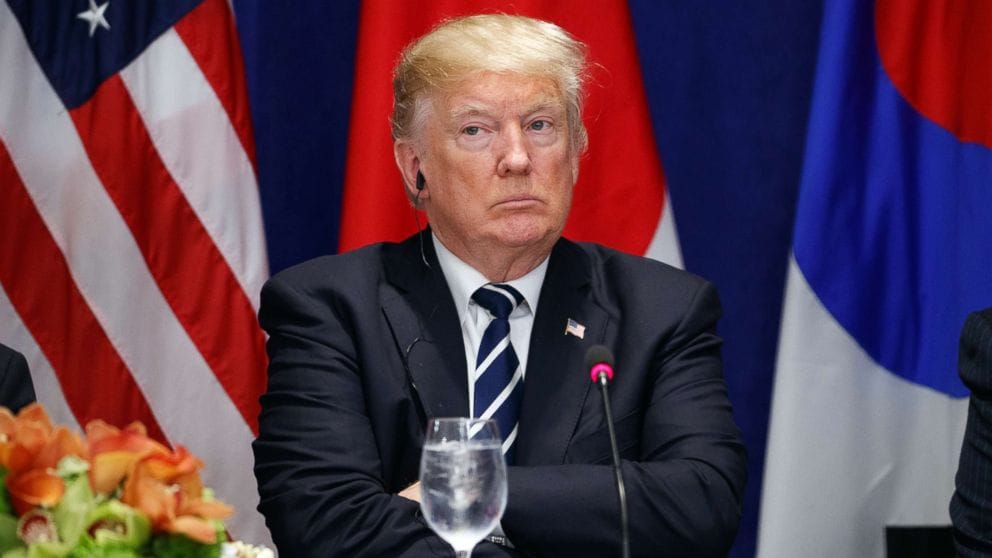 Трамп назвал Зеленского диктатором вслед за Такером Карлсоном, RT и главой нацразведки США Тулси Габбард