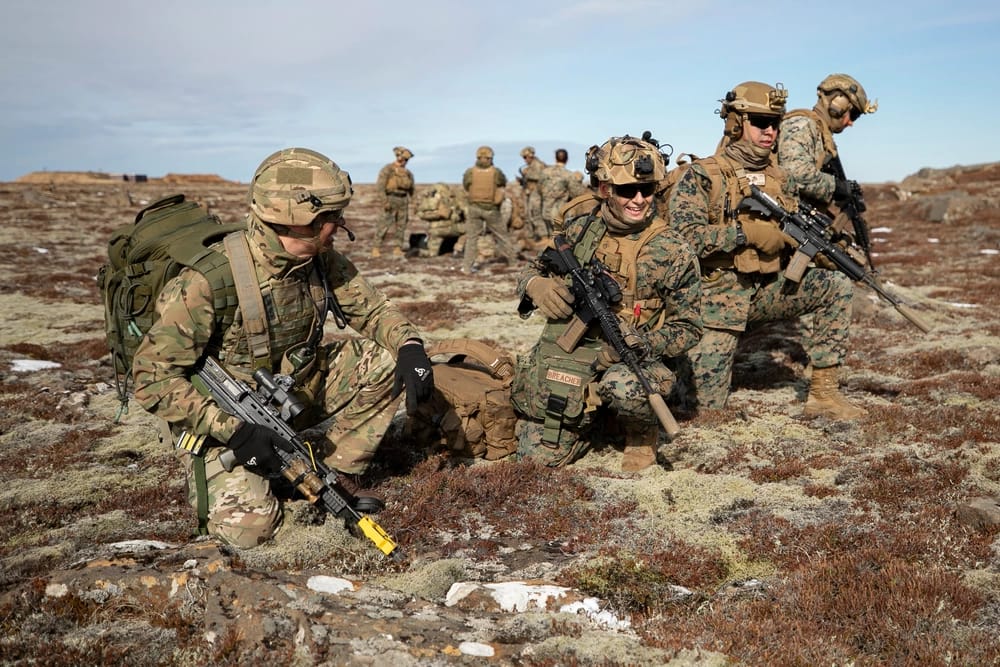 Демократия с доставкой. Почему США разучились менять режимы по всему миру