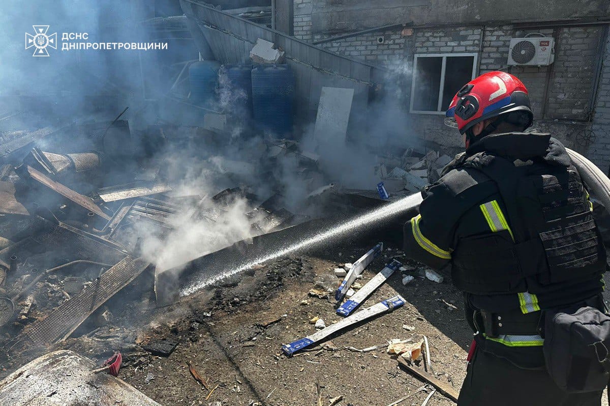 После удара по Днепру и области погибли как минимум 11 человек, пострадали 153, ракета взорвалась рядом с пассажирским поездом