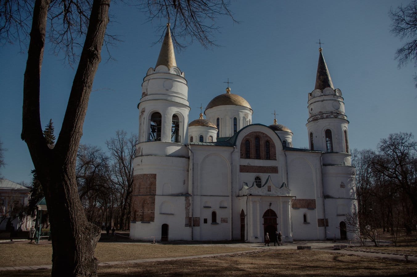 Фейк Первого канала: в Украине превращают православные храмы в кинотеатры и дискотеки