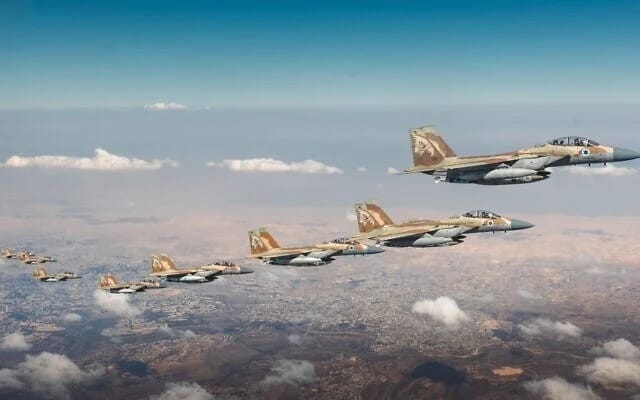 «Красная свадьба», «Нарния» и «Полуночный молот» — фрагменты из книги «12 дней войны. Израиль VS Иран»