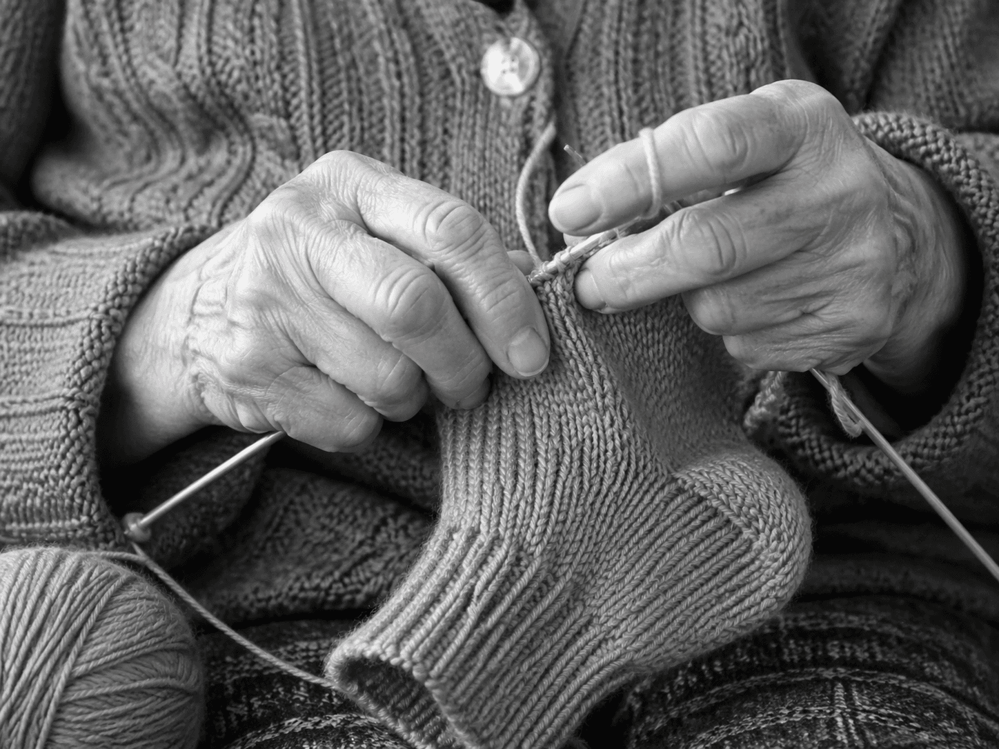 Фейк Владимира Путина: гитлеровская Германия была побеждена, потому что советские женщины вязали носки для солдат, а немецкие — нет