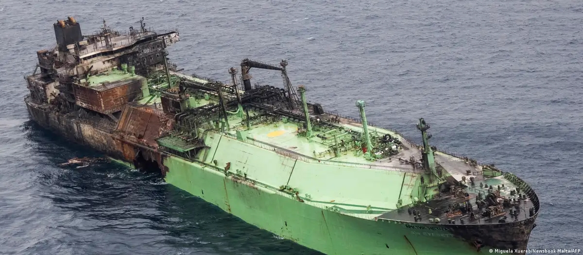 Дрейфующий в Средиземном море российский танкер Arctic Metagaz