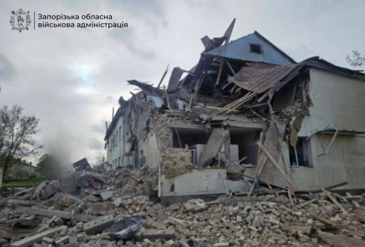 Последствия российского налета на Запорожский район 21 апреля 2026 года